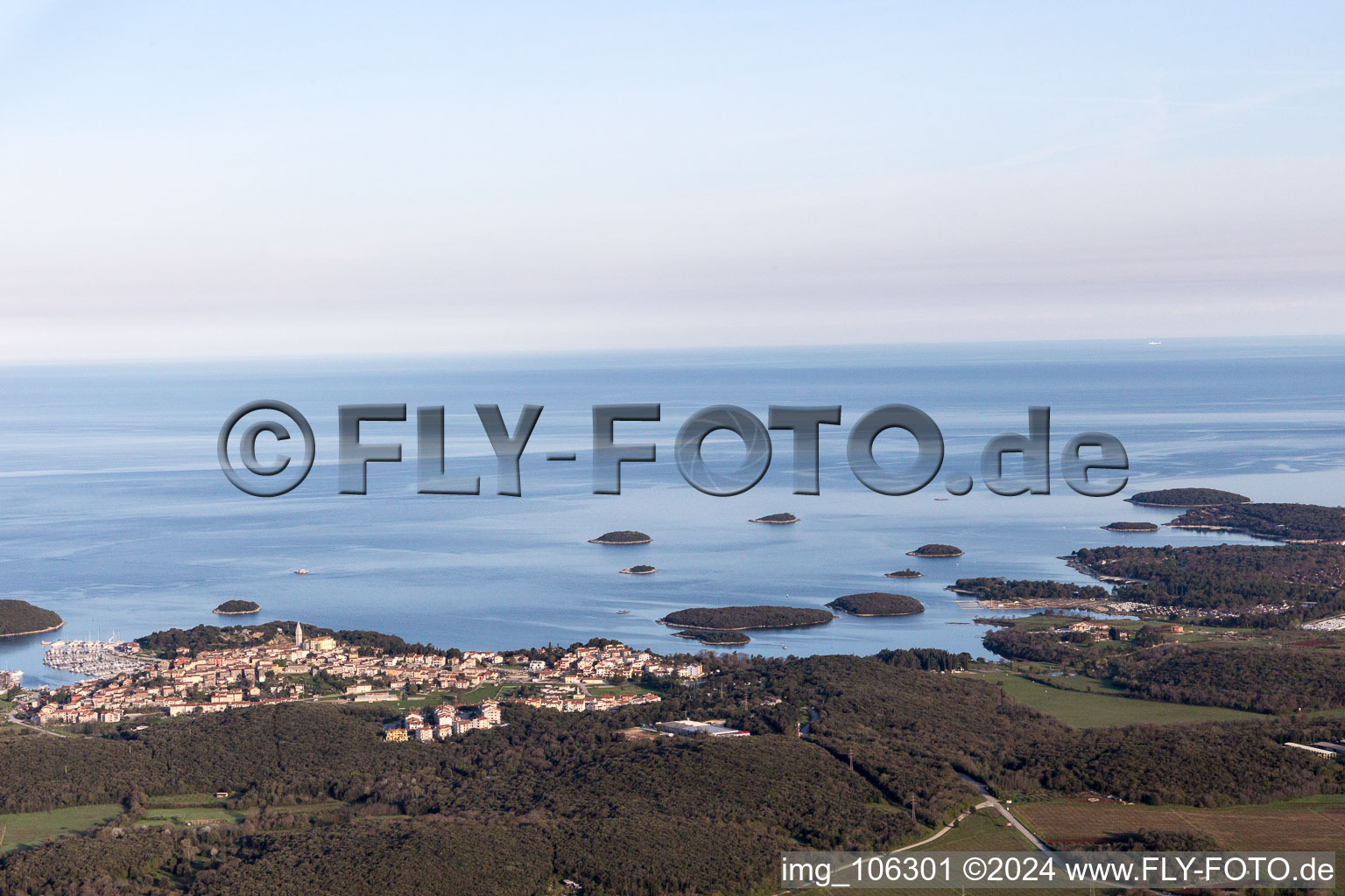 Flengi in the state Gespanschaft Istrien, Croatia from above