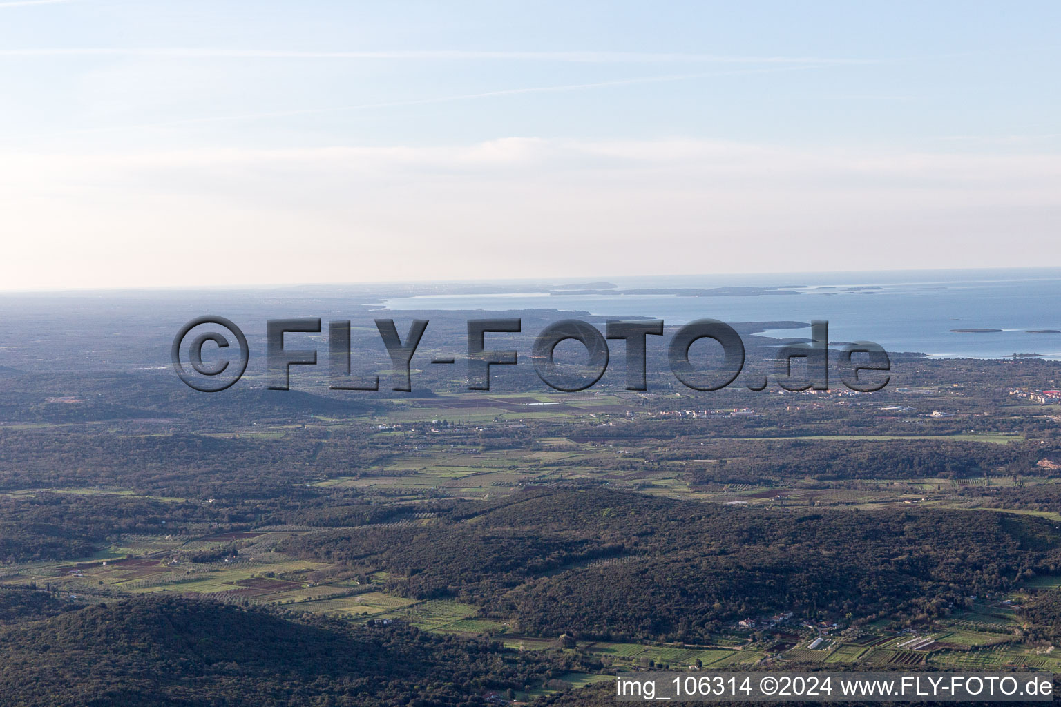 Vrsar in the state Gespanschaft Istrien, Croatia out of the air