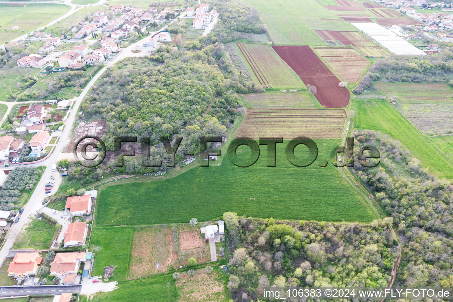 Aerial photograpy of Vrvari in the state Gespanschaft Istrien, Croatia