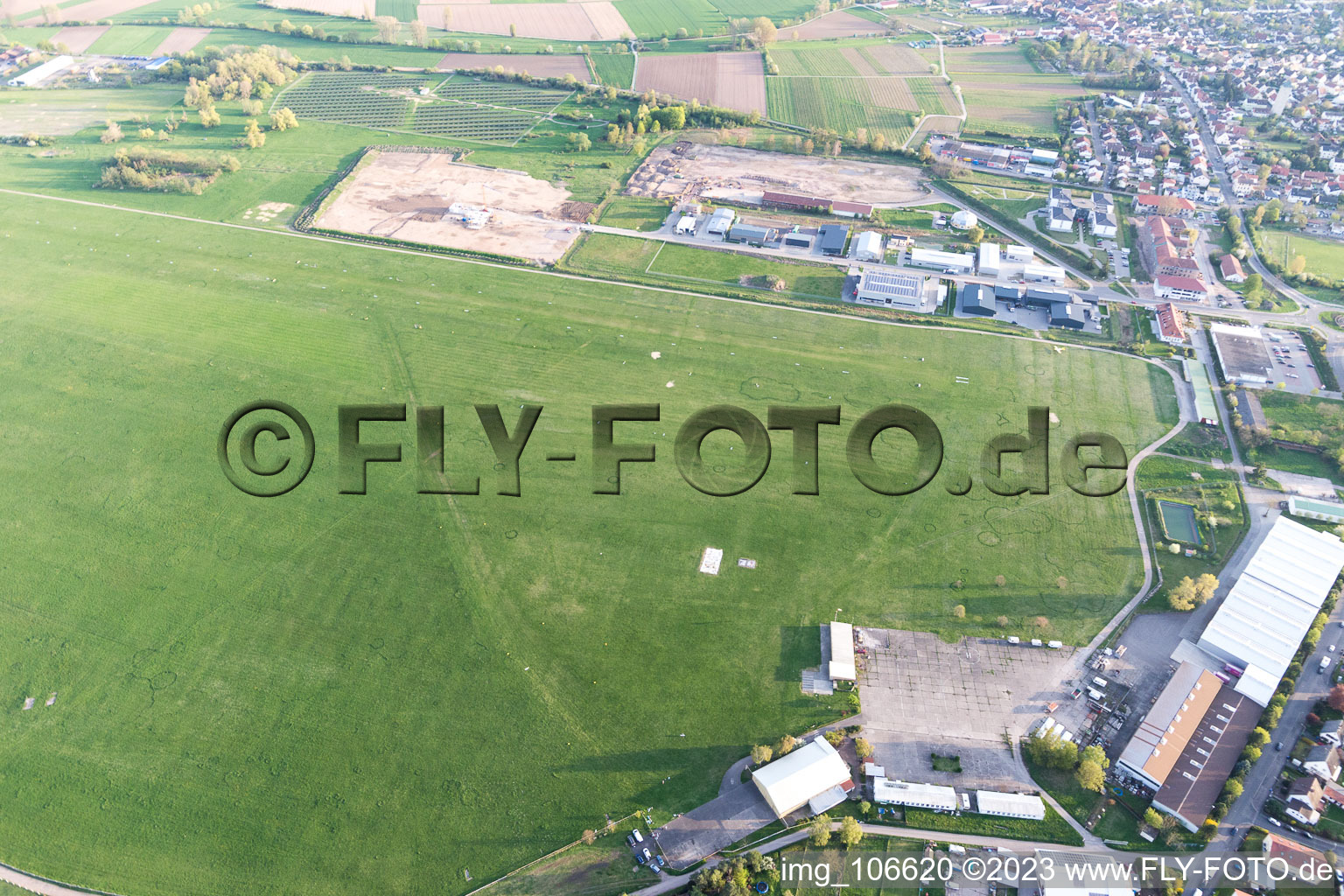 Oblique view of District Speyerdorf in Neustadt an der Weinstraße in the state Rhineland-Palatinate, Germany