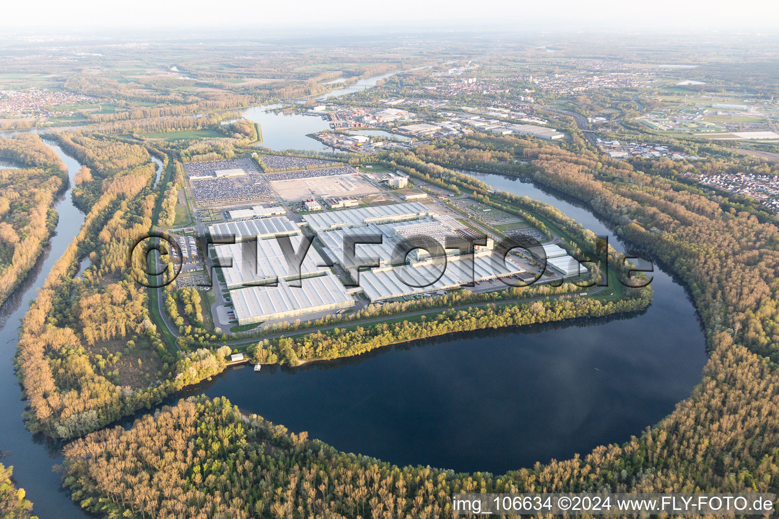 Bird's eye view of Island Green in Germersheim in the state Rhineland-Palatinate, Germany