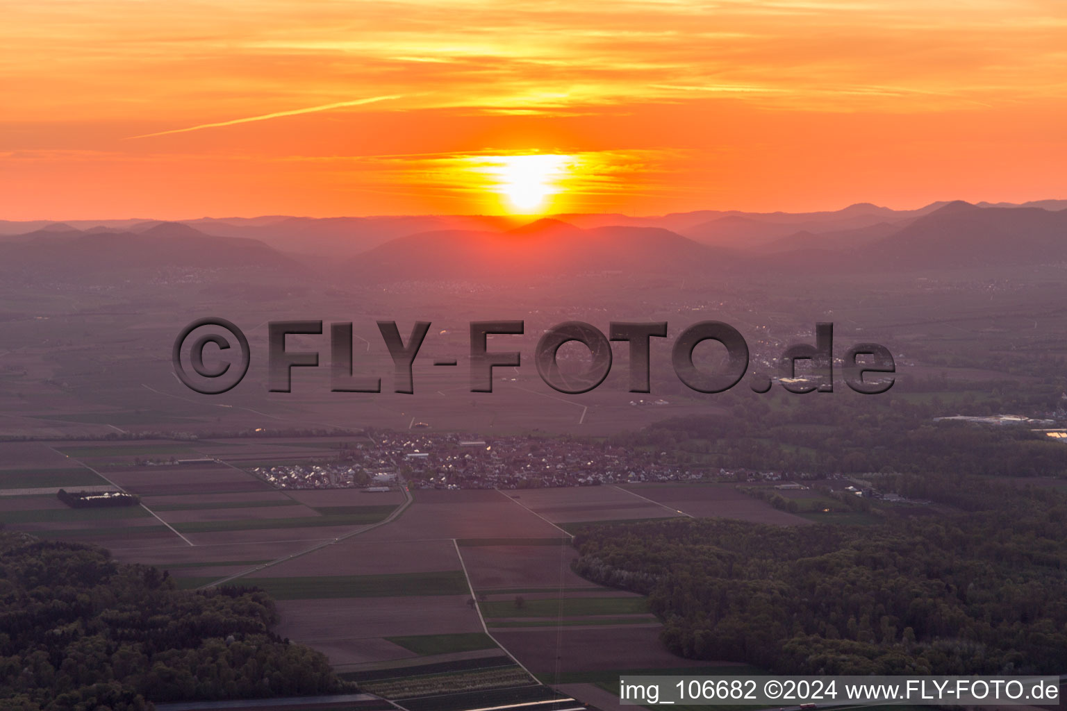 Aerial photograpy of Steinweiler in the state Rhineland-Palatinate, Germany