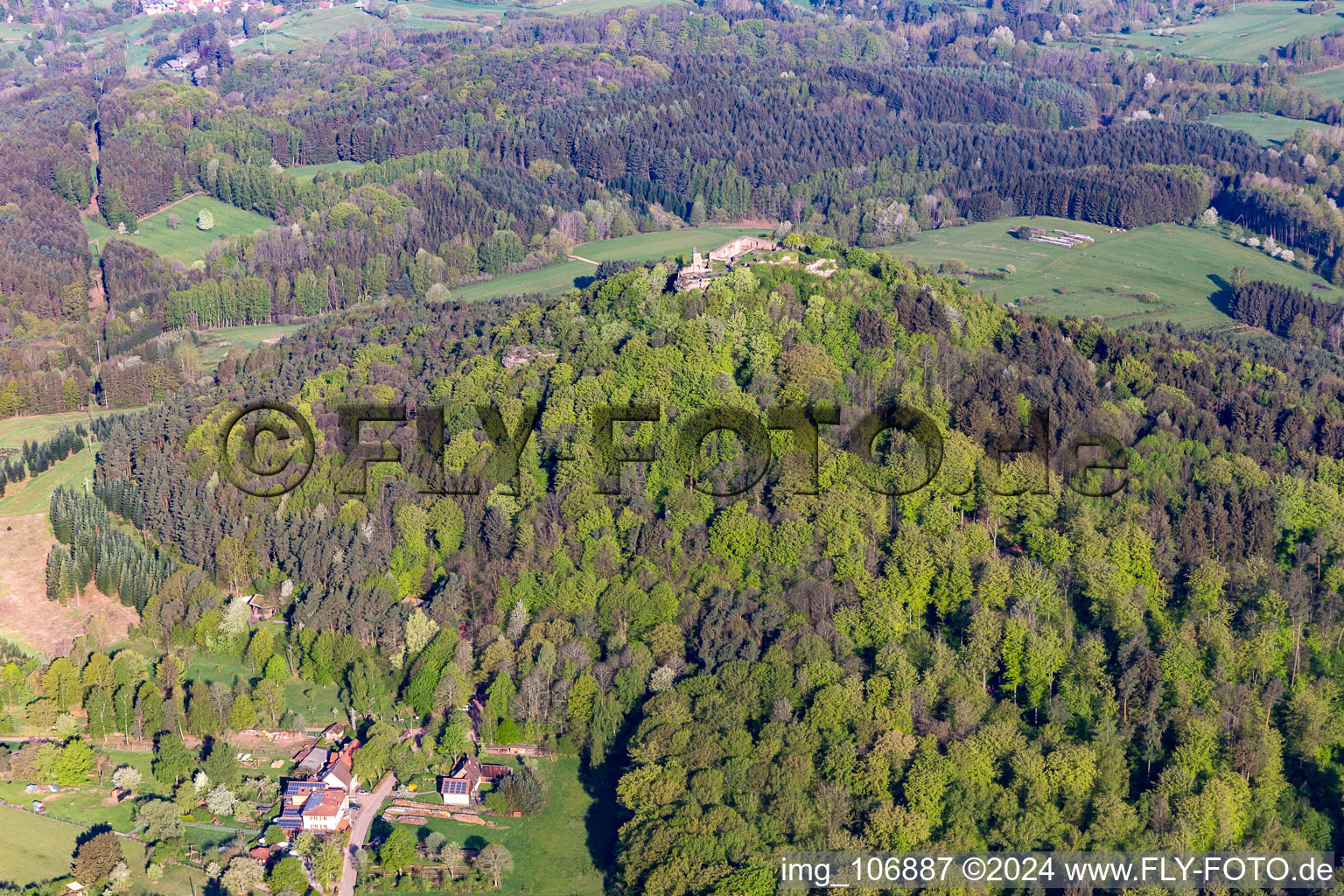 Lindelbrunn castle ruins above the Cramerhaus in Vorderweidenthal in the state Rhineland-Palatinate, Germany