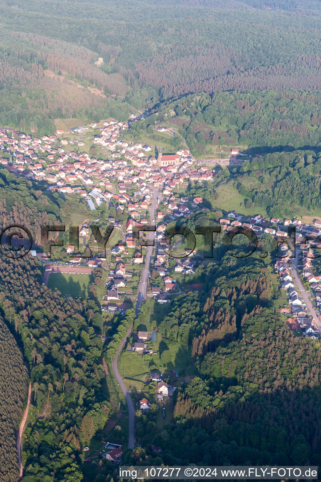 Oblique view of Seeks in Soucht in the state Moselle, France