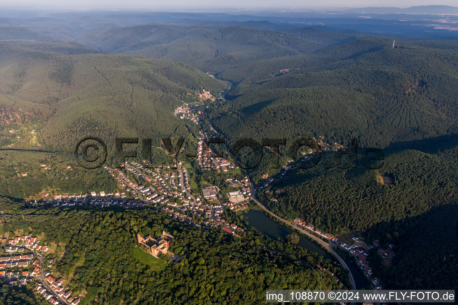 Isenach Valley in the district Hausen in Bad Dürkheim in the state Rhineland-Palatinate, Germany