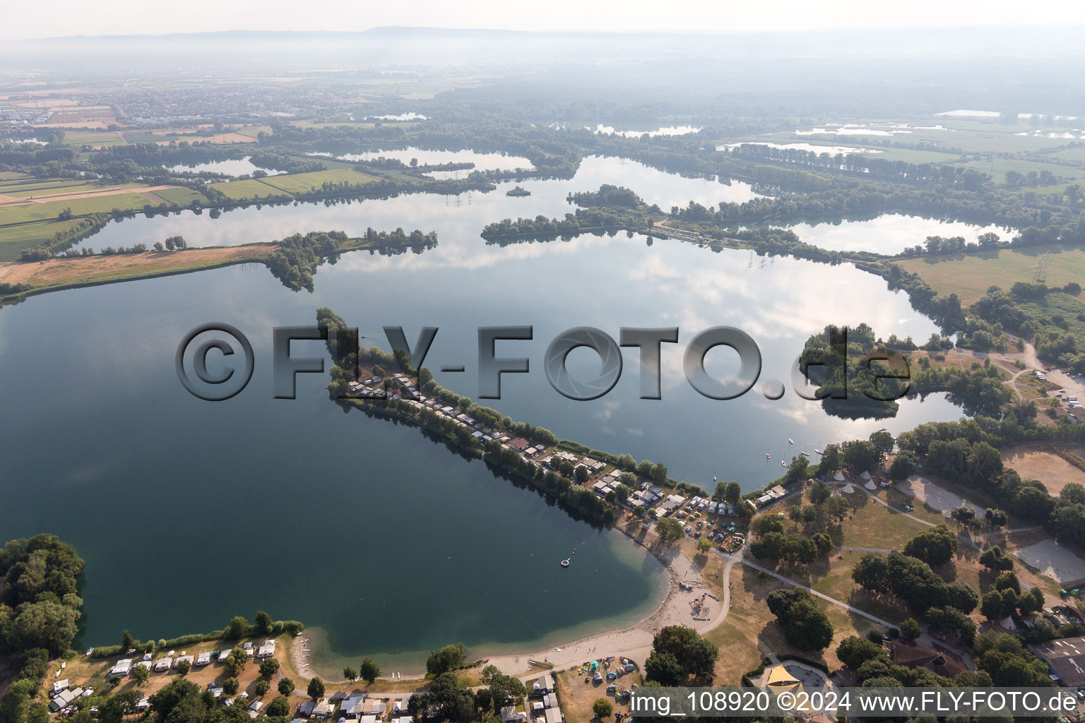 Bird's eye view of Erlichsee in the district Oberhausen in Oberhausen-Rheinhausen in the state Baden-Wuerttemberg, Germany