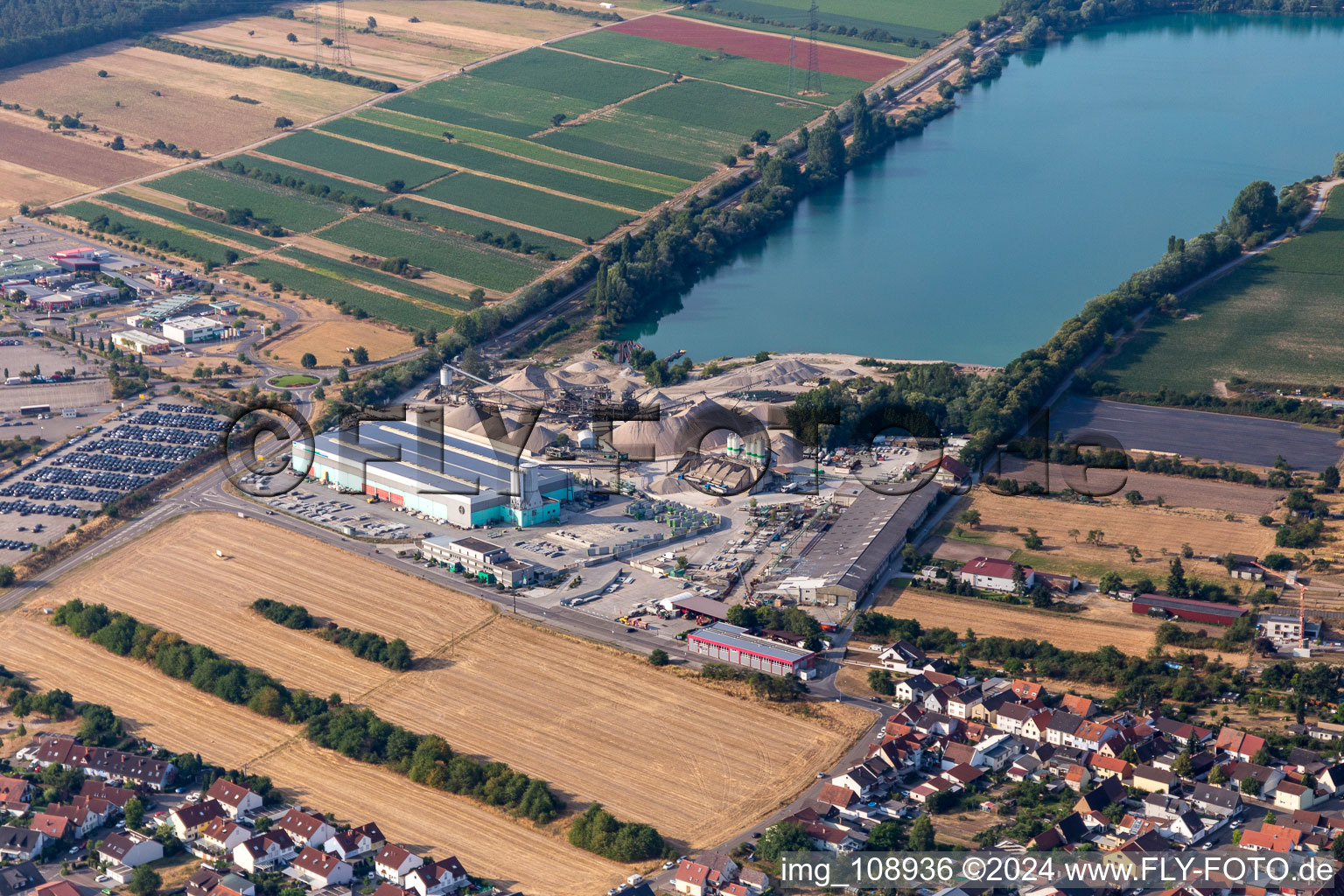 Heidelberger Sand und Kies GmbH - Gravel works Waghäusel in the district Wiesental in Waghäusel in the state Baden-Wuerttemberg, Germany