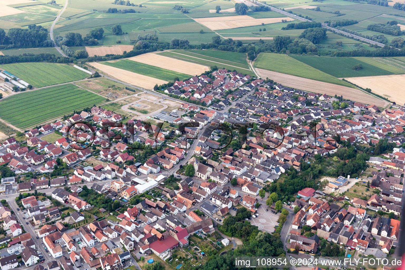 Kuhardt in the state Rhineland-Palatinate, Germany from above