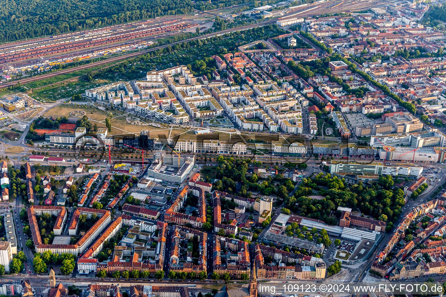 Park of Citypark on Kriegsstrasse in the district Suedstadt in Karlsruhe in the state Baden-Wurttemberg, Germany