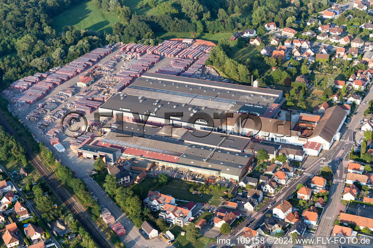 Aerial photograpy of Building and production halls on the premises of Ziegelwerke Wienerberger in Seltz in Grand Est, France