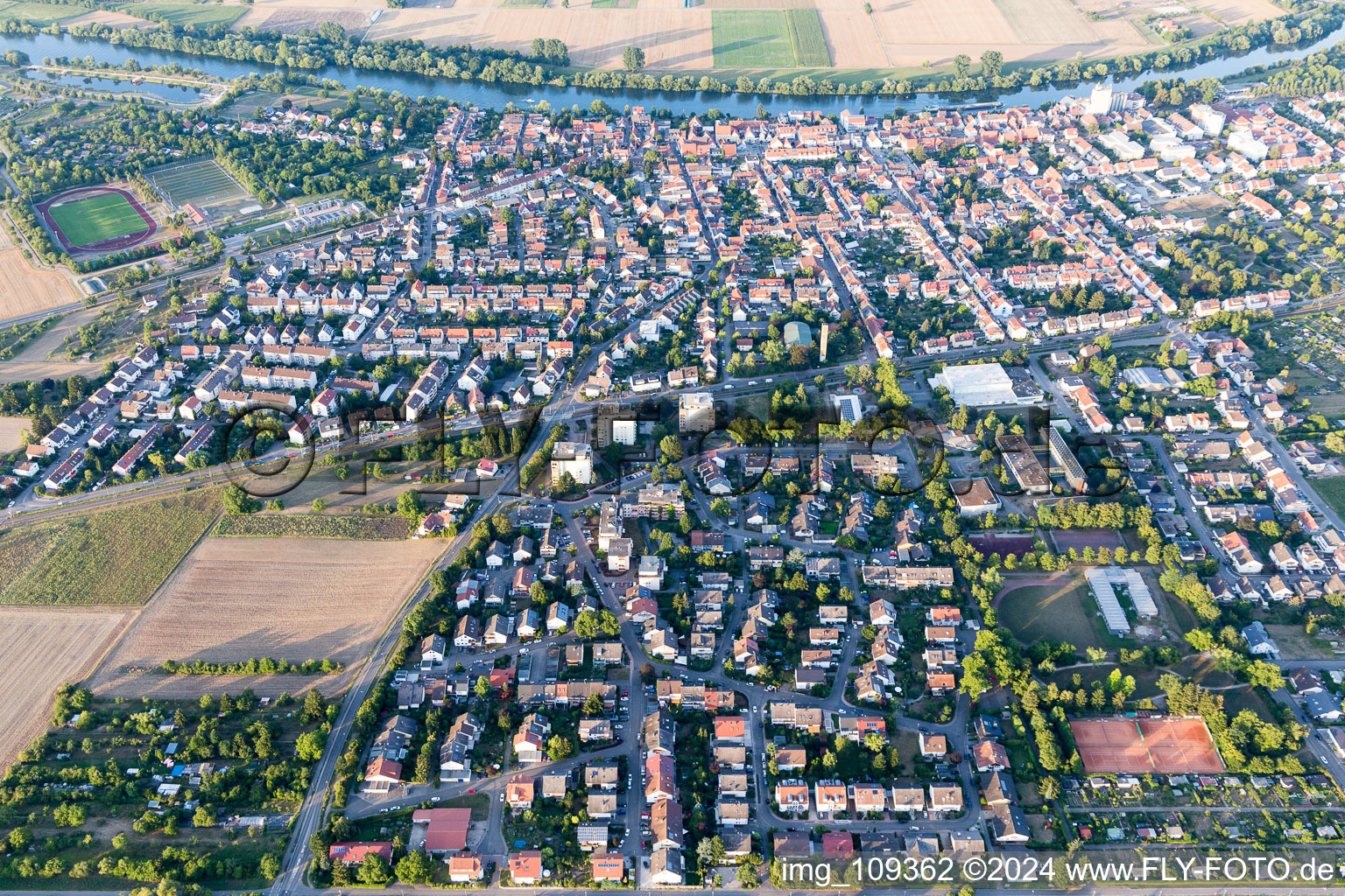 Aerial photograpy of District Edingen in Edingen-Neckarhausen in the state Baden-Wuerttemberg, Germany