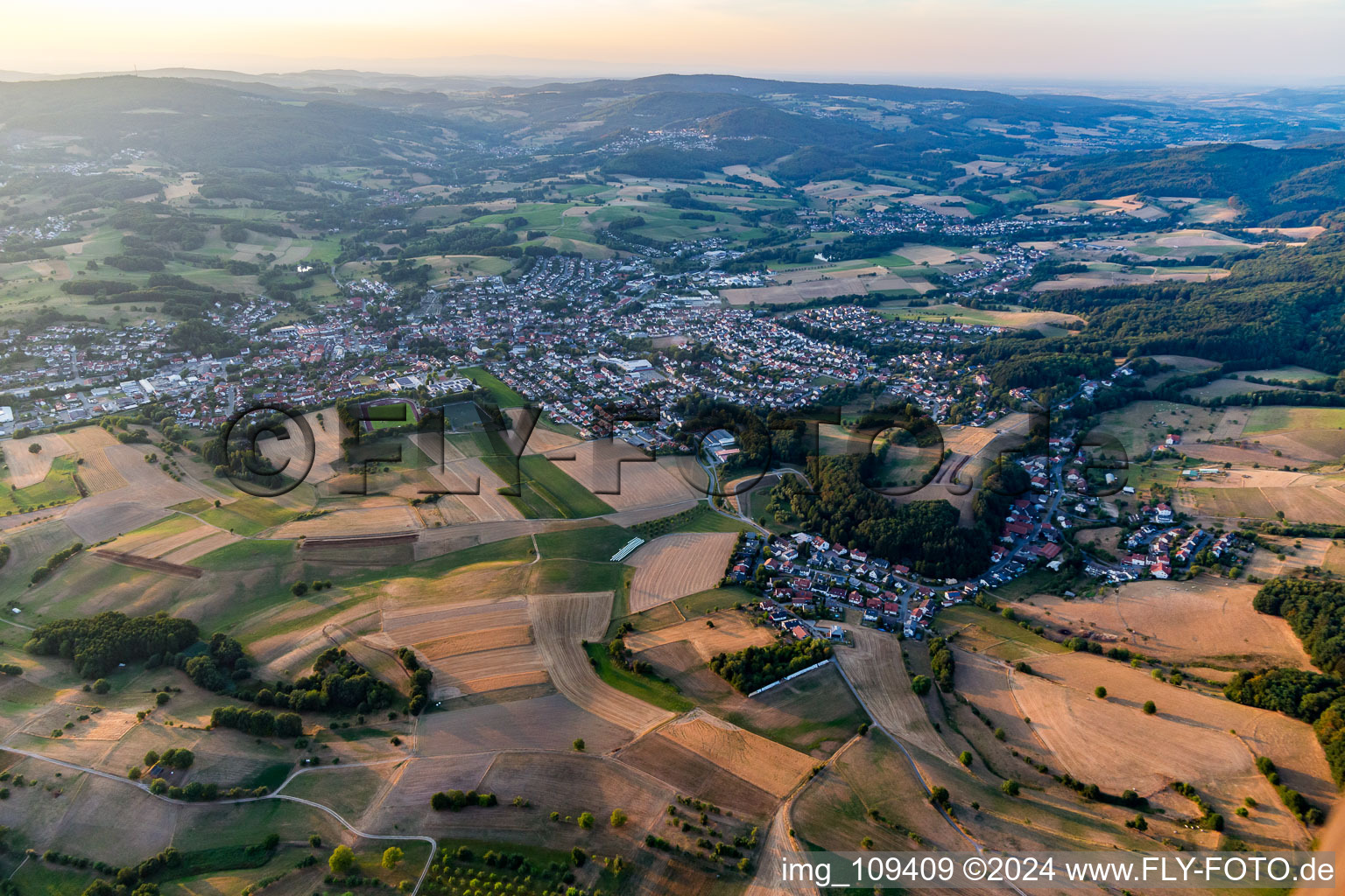 From the southeast in Fürth in the state Hesse, Germany