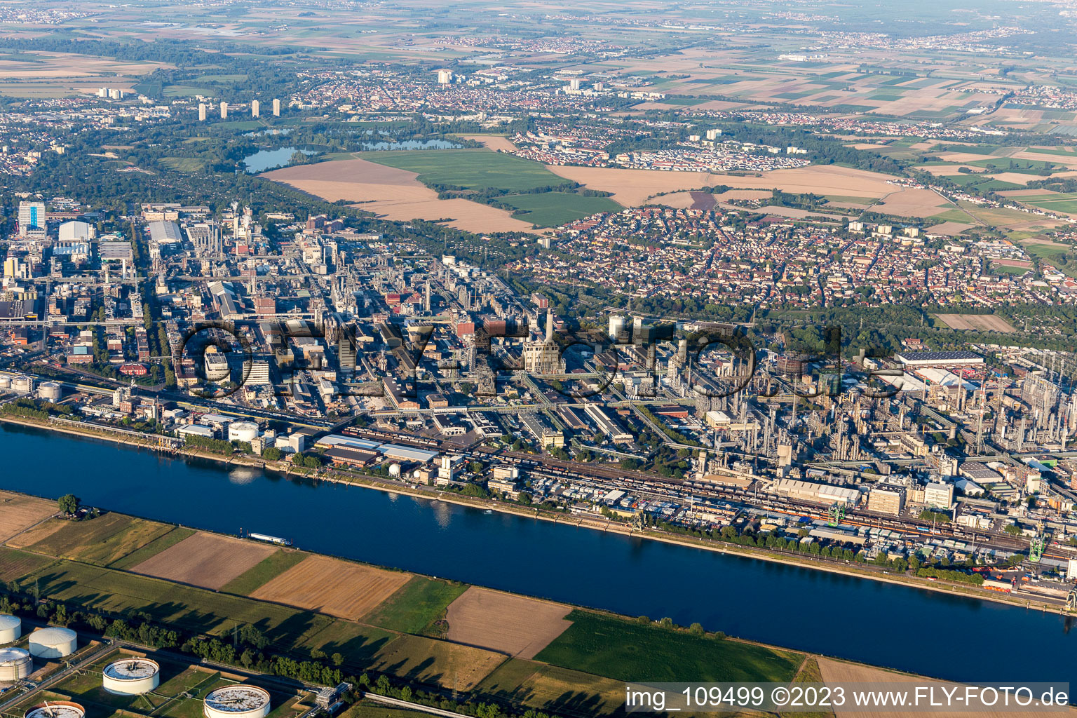 Bird's eye view of District BASF in Ludwigshafen am Rhein in the state Rhineland-Palatinate, Germany