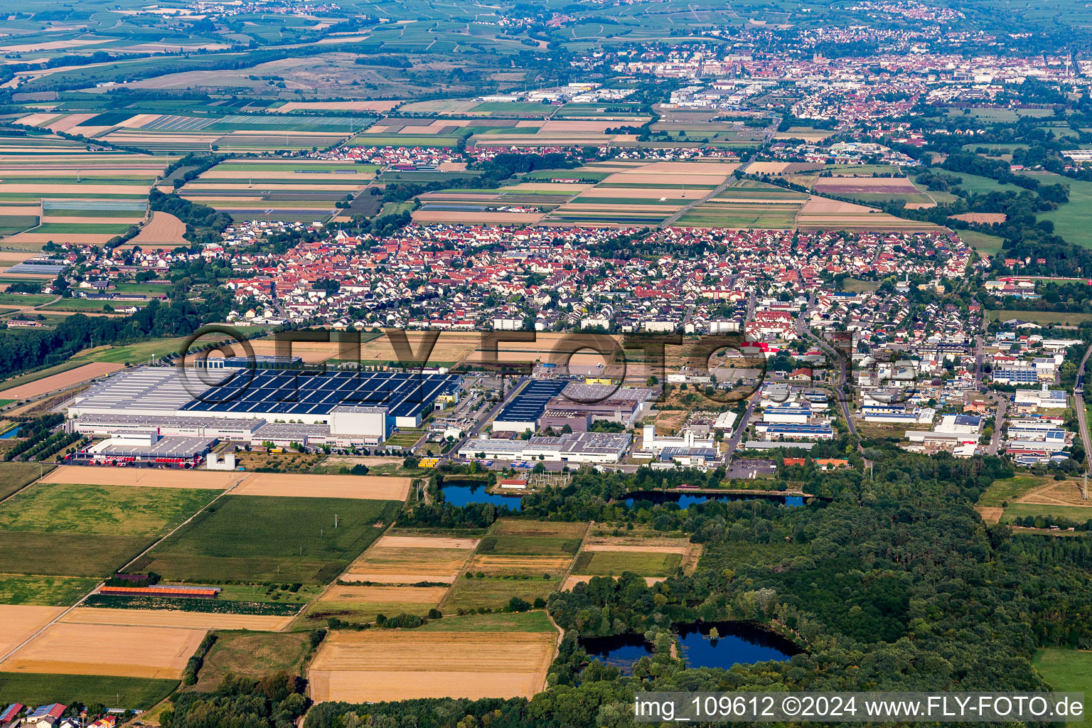 City area with outside districts and inner city area in Offenbach an der Queich in the state Rhineland-Palatinate, Germany