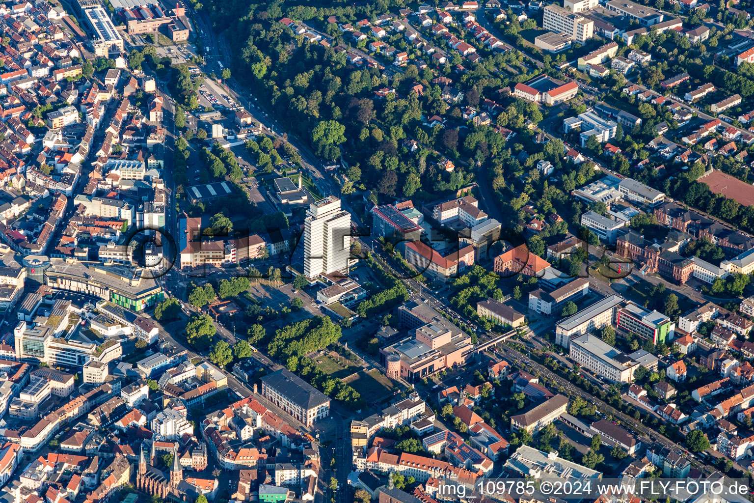 Building of the municipal administration and Town hall Kaiserslautern in Kaiserslautern in the state Rhineland-Palatinate, Germany