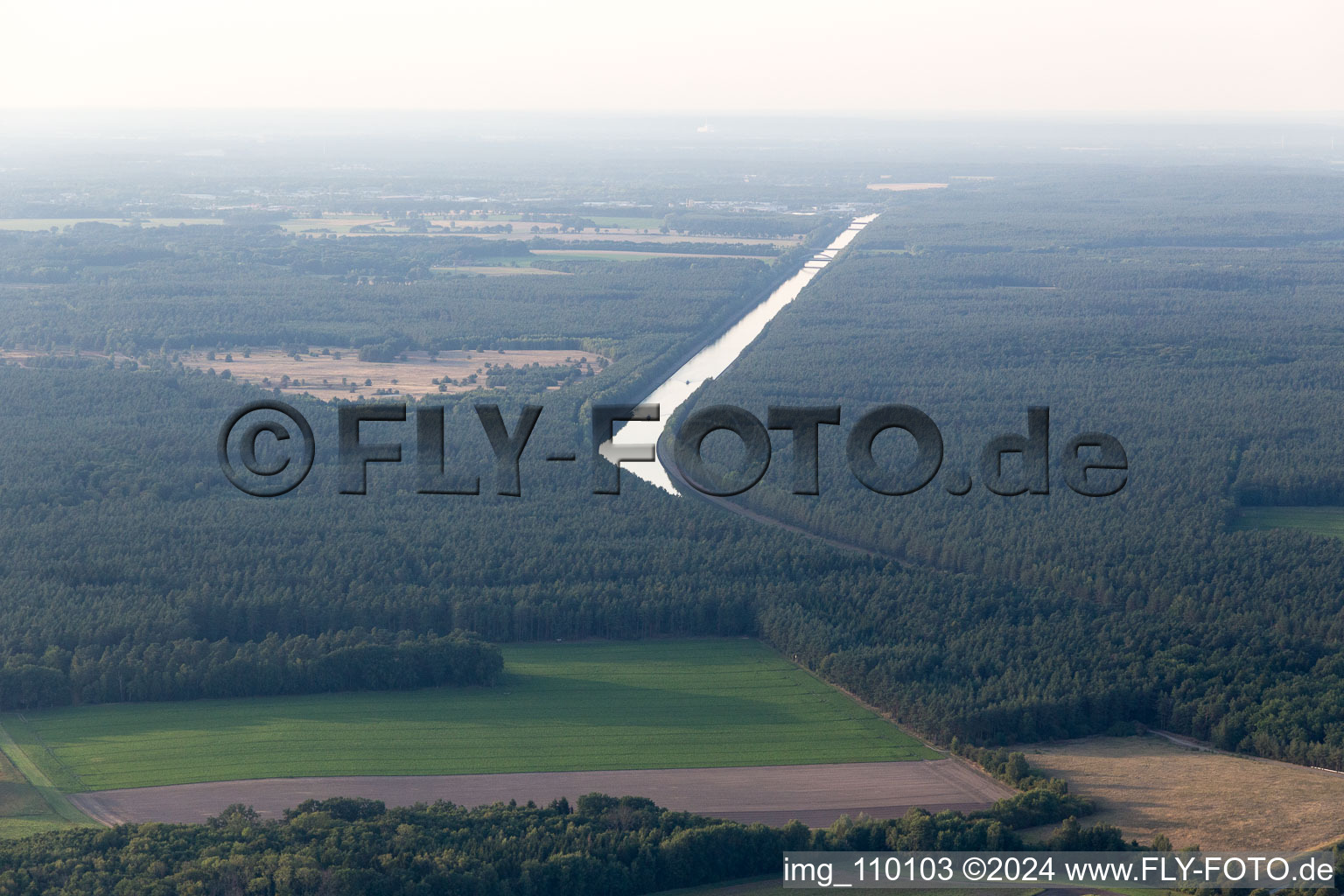 Hohnstorf, Elbe Lateral Canal in the district Wulfstorf in Bienenbüttel in the state Lower Saxony, Germany