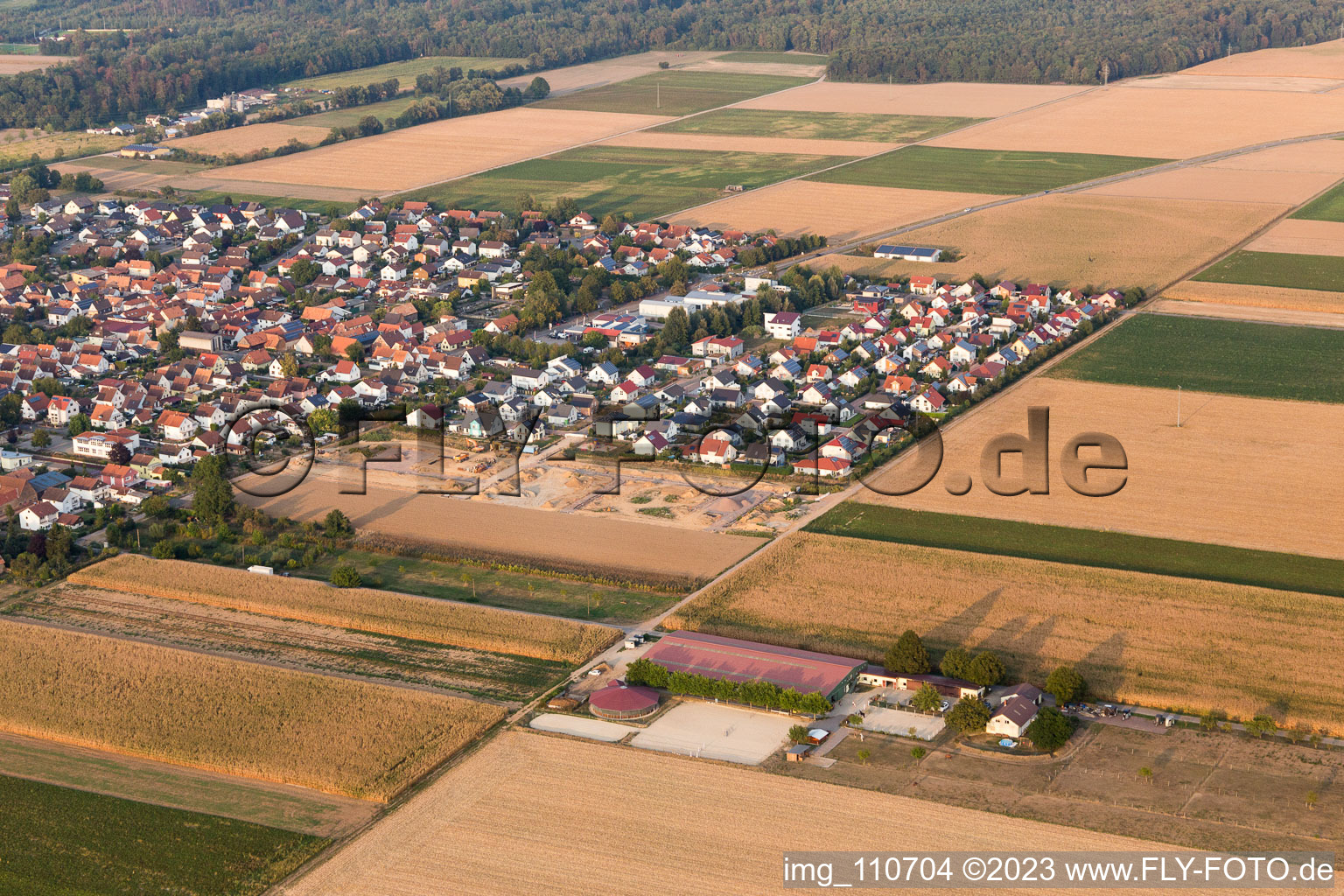 Expansion of the new Brotäcker development area in Steinweiler in the state Rhineland-Palatinate, Germany