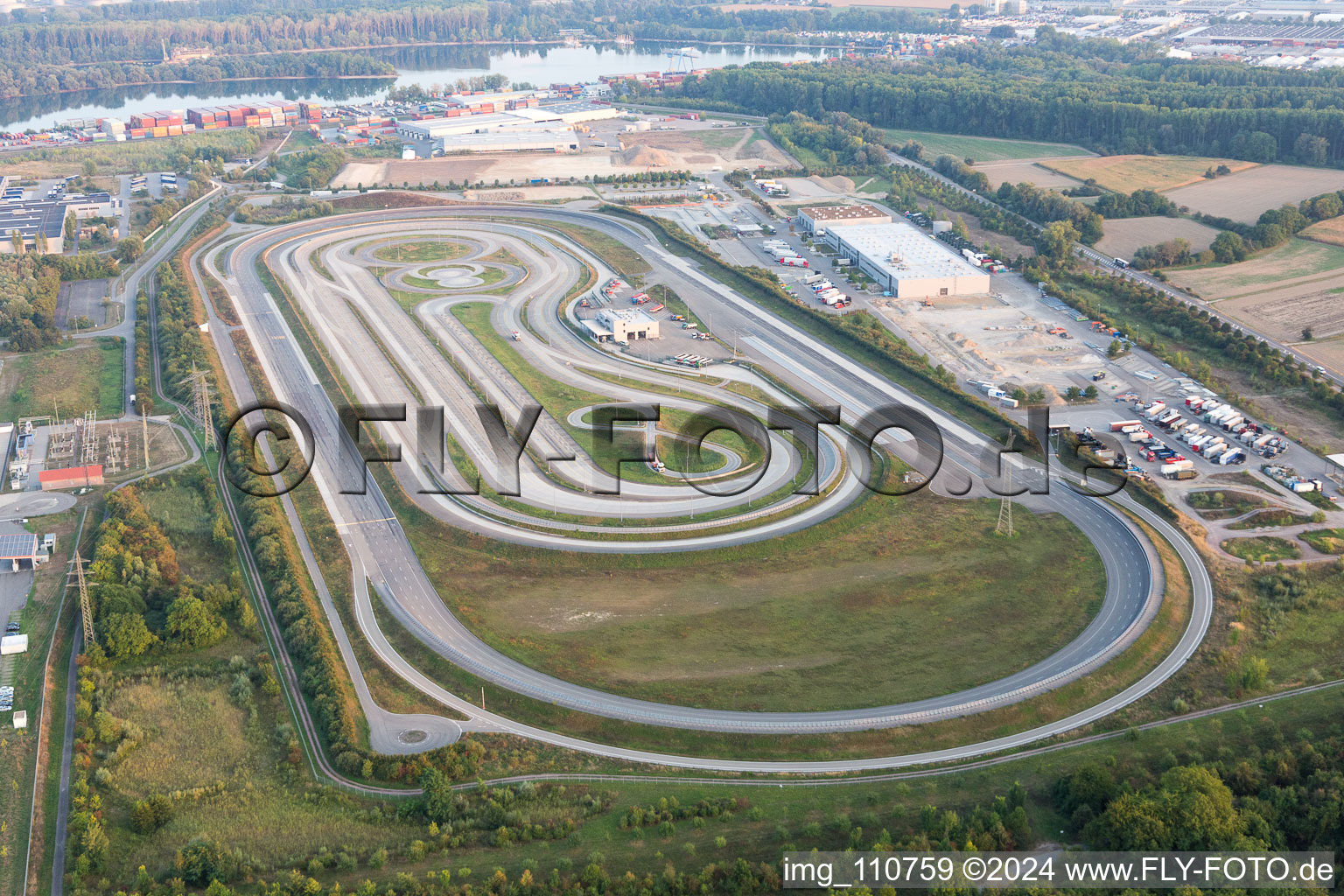 Aerial photograpy of Oberwald industrial area in Wörth am Rhein in the state Rhineland-Palatinate, Germany