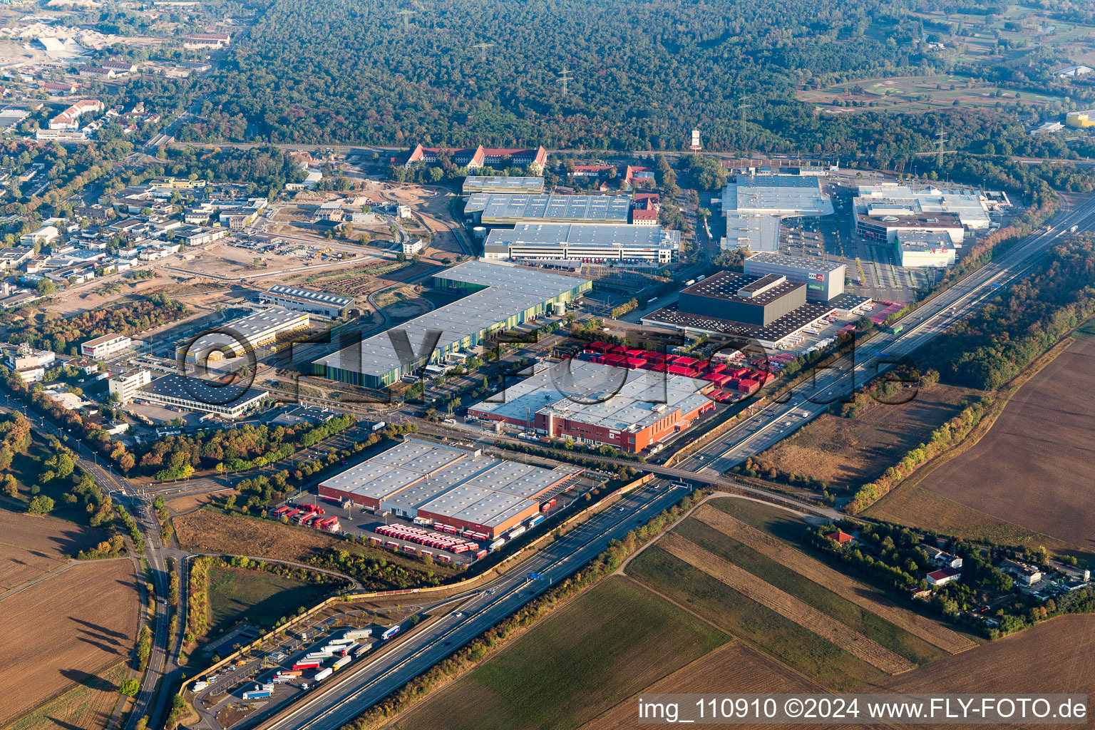 Viernheim, industrial area in the district Vogelstang in Mannheim in the state Baden-Wuerttemberg, Germany