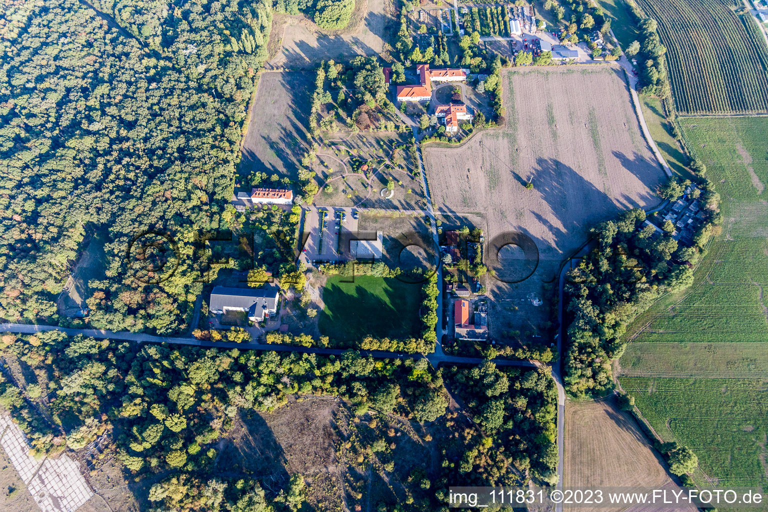 Campus Lachen Deaconesses in the district Speyerdorf in Neustadt an der Weinstraße in the state Rhineland-Palatinate, Germany from above