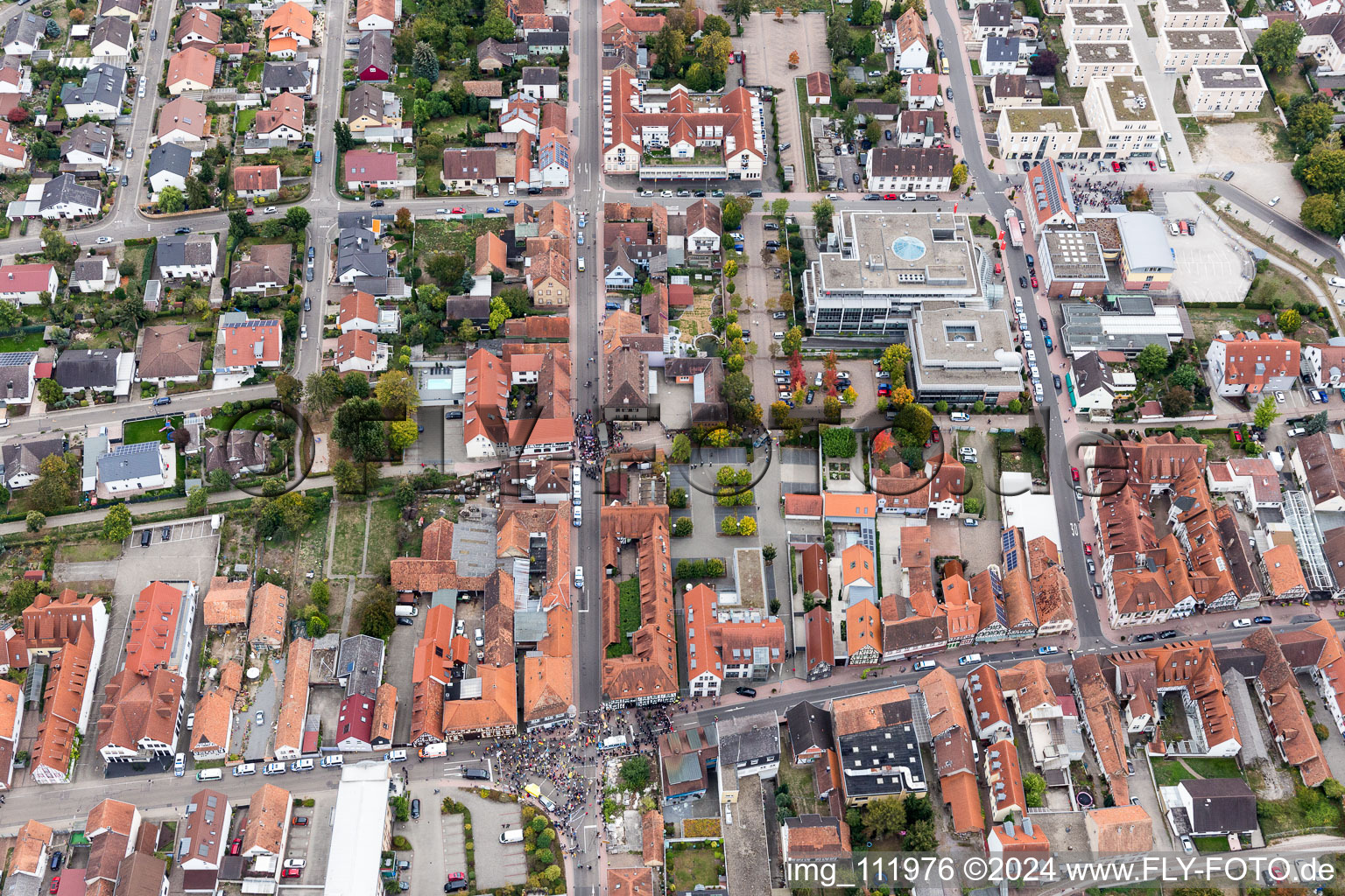 Demo "Women's Alliance Kandel" vs. "AntiFa/We are Kandel/Grandmas against the right in Kandel in the state Rhineland-Palatinate, Germany seen from a drone