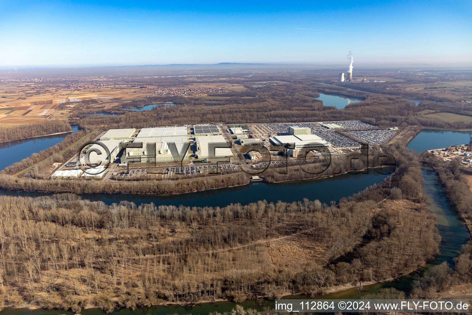 Aerial view of Building complex and grounds of the logistics center Daimler AG Global Logistic Center on the Island Gruen in Germersheim in the state Rhineland-Palatinate, Germany