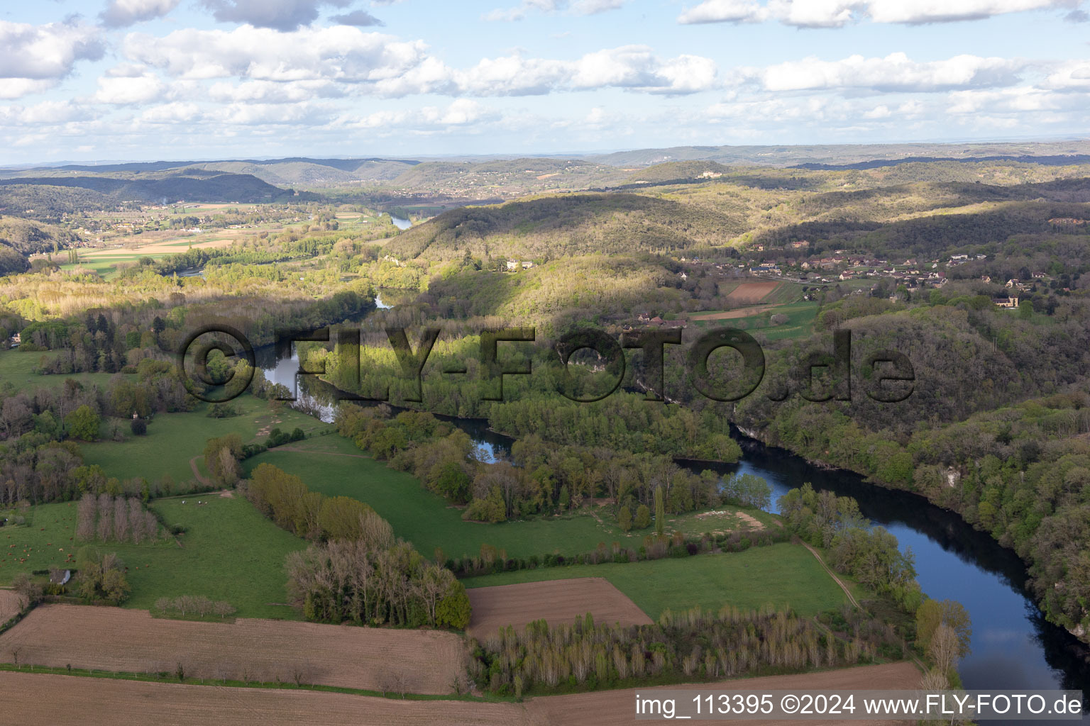 Dordogne Island in Carsac-Aillac in the state Dordogne, France