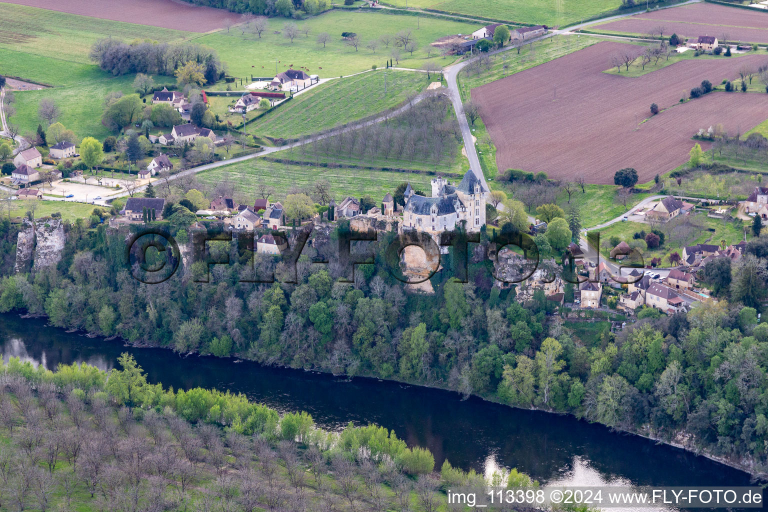 Cingle de Montfort in Vitrac in the state Dordogne, France