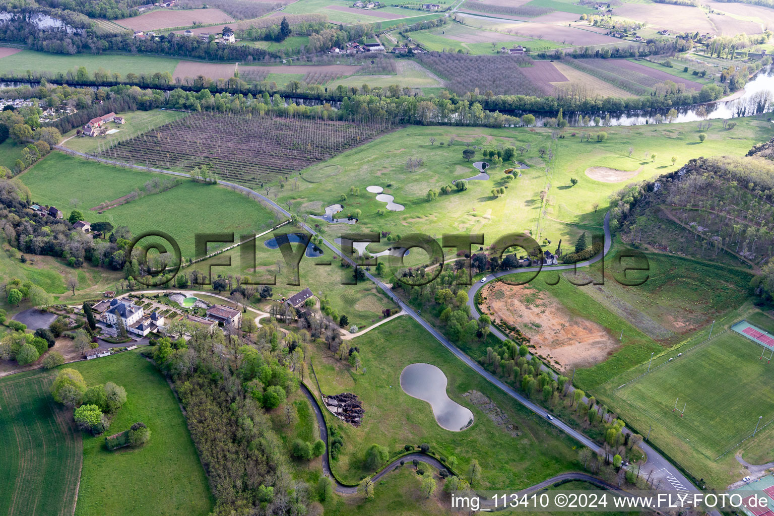 Golf course Domaine de Rochebois in Vitrac in the state Dordogne, France