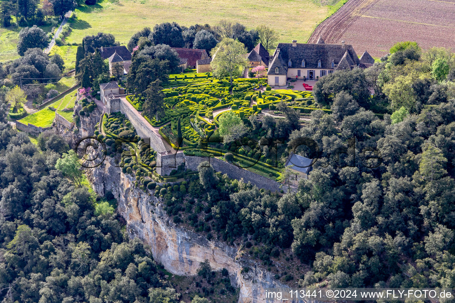 Park and gardenss of the castle Marqueyssac above the Dordogne in Vezac in Nouvelle-Aquitaine, France