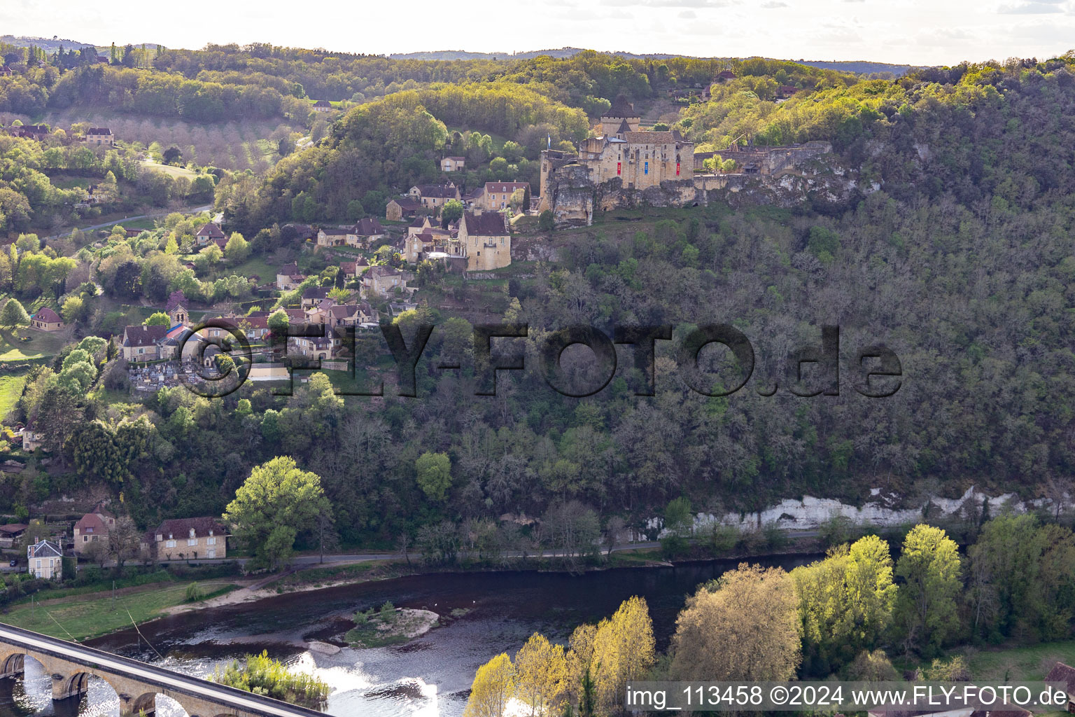 Dordogne Bridge under Chateau de Castelnaud-la Chapelle in Castelnaud-la-Chapelle in the state Dordogne, France