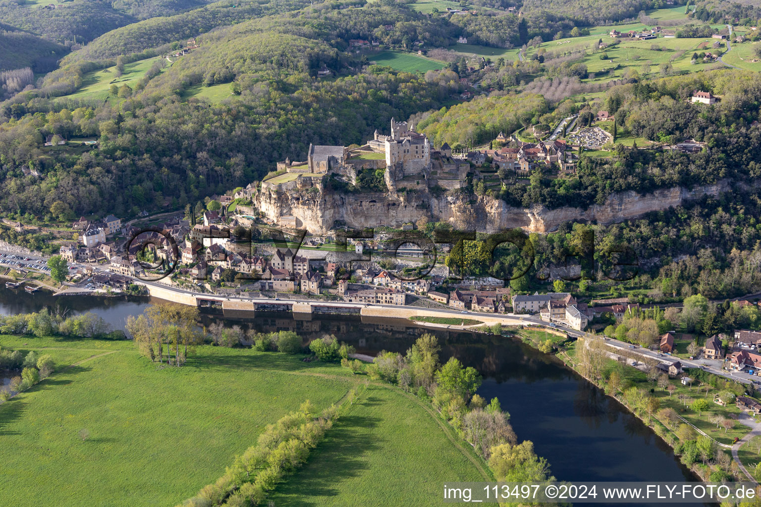 Aerial photograpy of Château de Beynac in Beynac-et-Cazenac in the state Dordogne, France