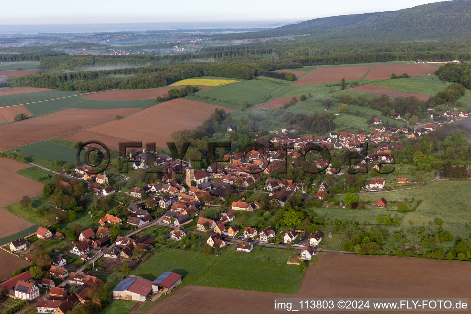 Oblique view of Drachenbronn-Birlenbach in the state Bas-Rhin, France