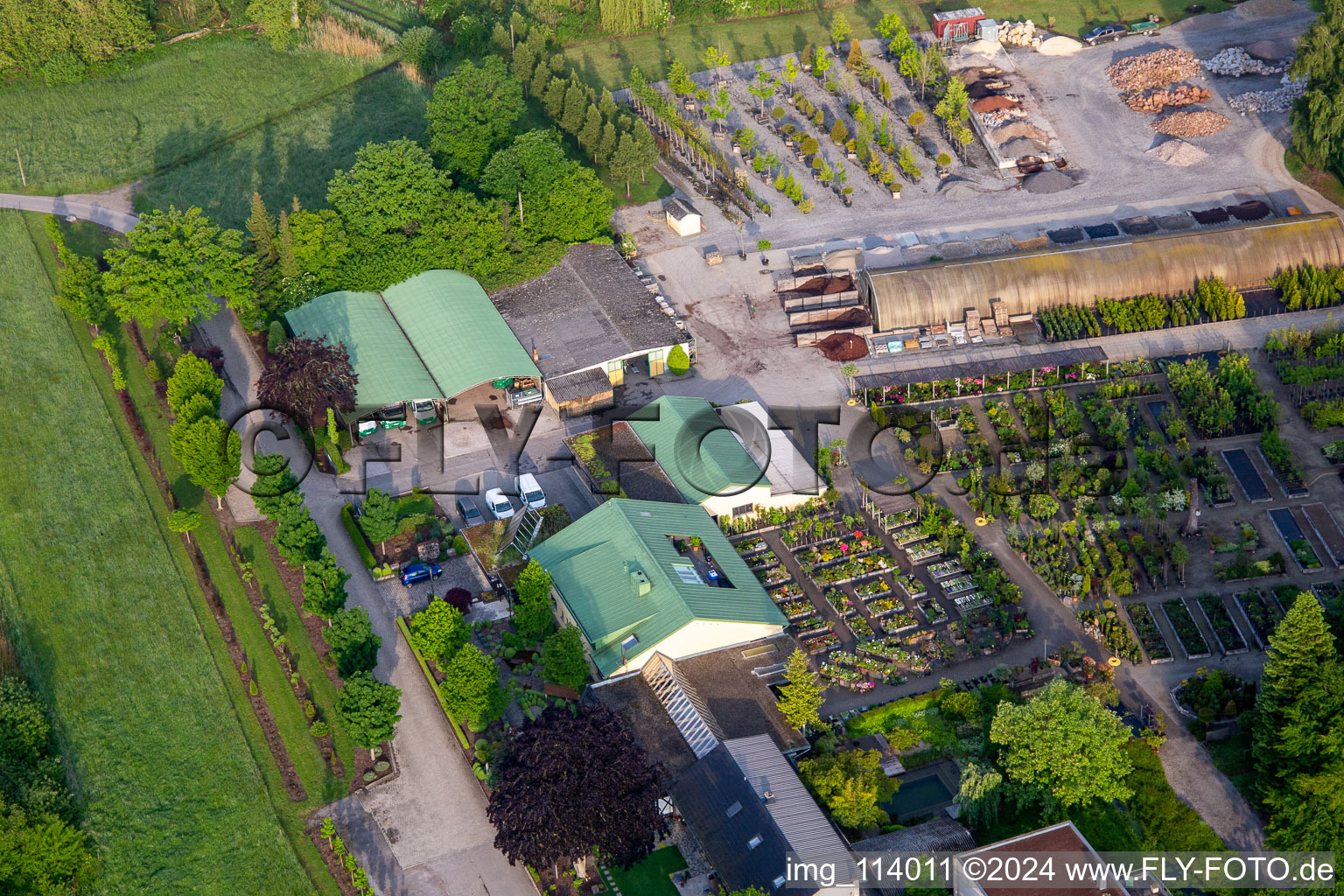 Building of Store plant market Bienwald-Nursery Greentec GmbH in Berg (Pfalz) in the state Rhineland-Palatinate, Germany