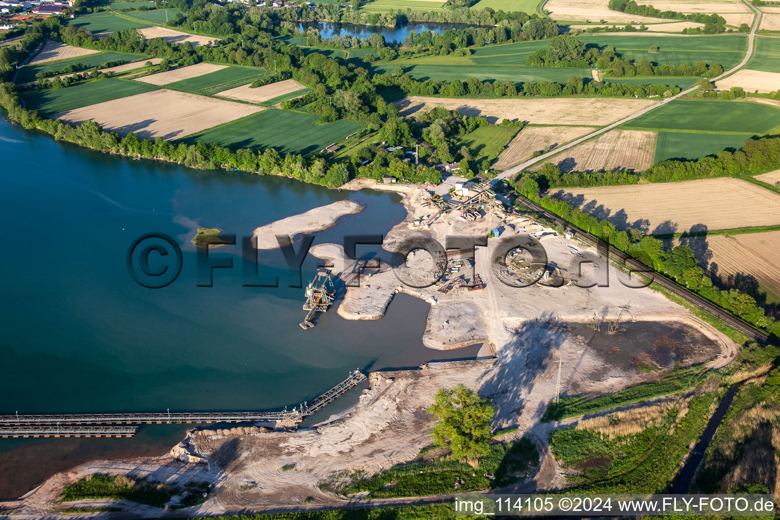 Epple Lake in the district Neuburg in Neuburg am Rhein in the state Rhineland-Palatinate, Germany