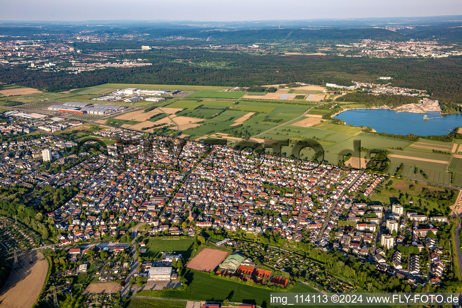 From the west in the district Forchheim in Rheinstetten in the state Baden-Wuerttemberg, Germany