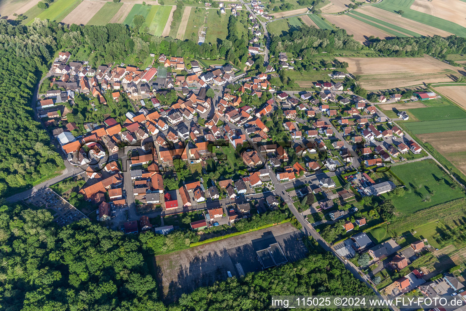 Oblique view of Schaffhouse-près-Seltz in the state Bas-Rhin, France