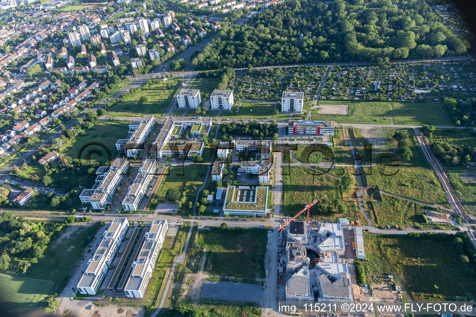 Bird's eye view of Technology Park in the district Rintheim in Karlsruhe in the state Baden-Wuerttemberg, Germany