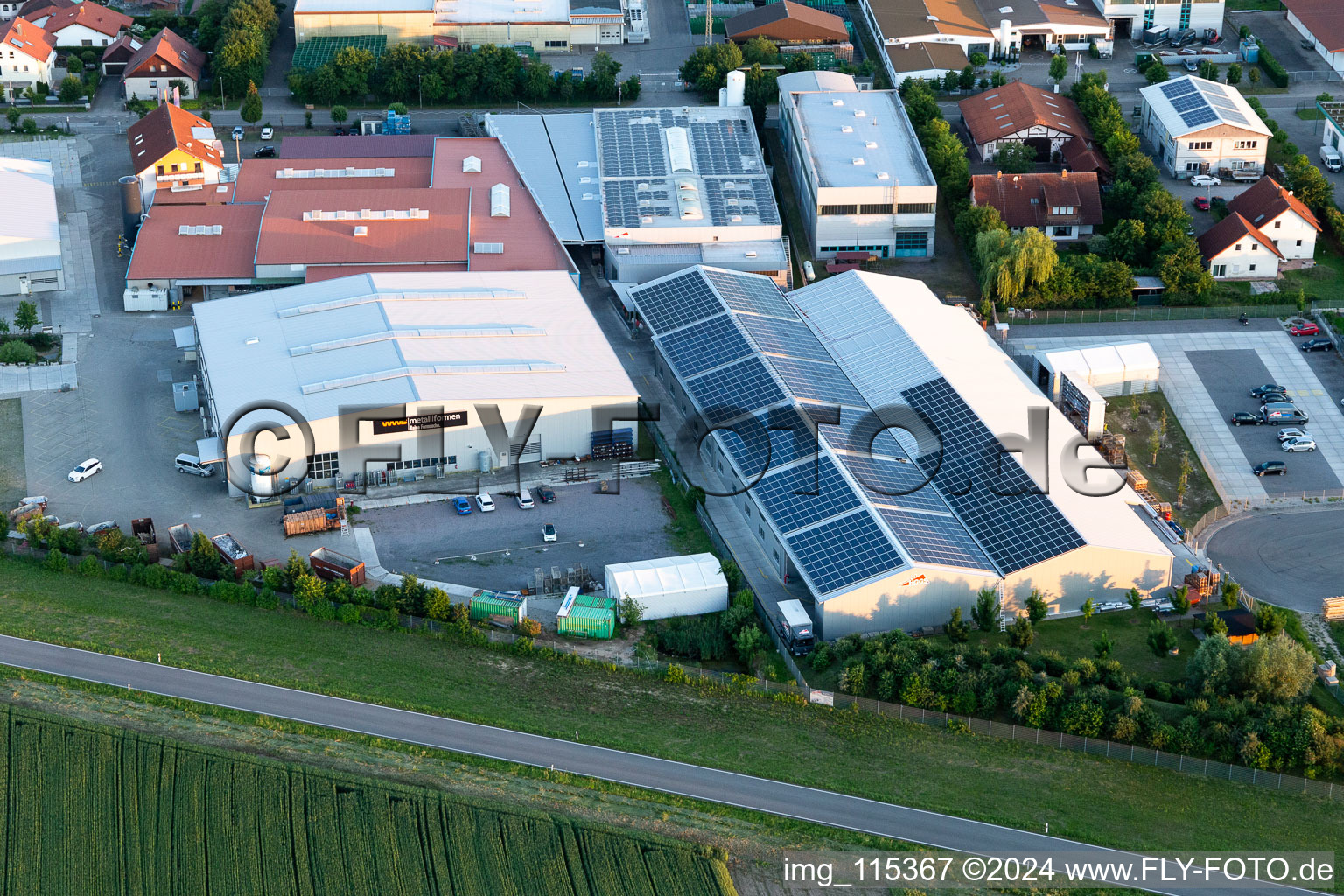 Aerial photograpy of Industrial estate and company settlement Im Gereut with WWS Metallformen GmbH and HGGS LaserCUT GmbH & Co. KG in Hatzenbuehl in the state Rhineland-Palatinate