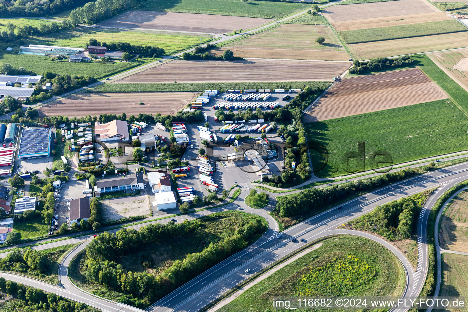 Shell petrol station on the B9 in Schwegenheim in the state Rhineland-Palatinate, Germany