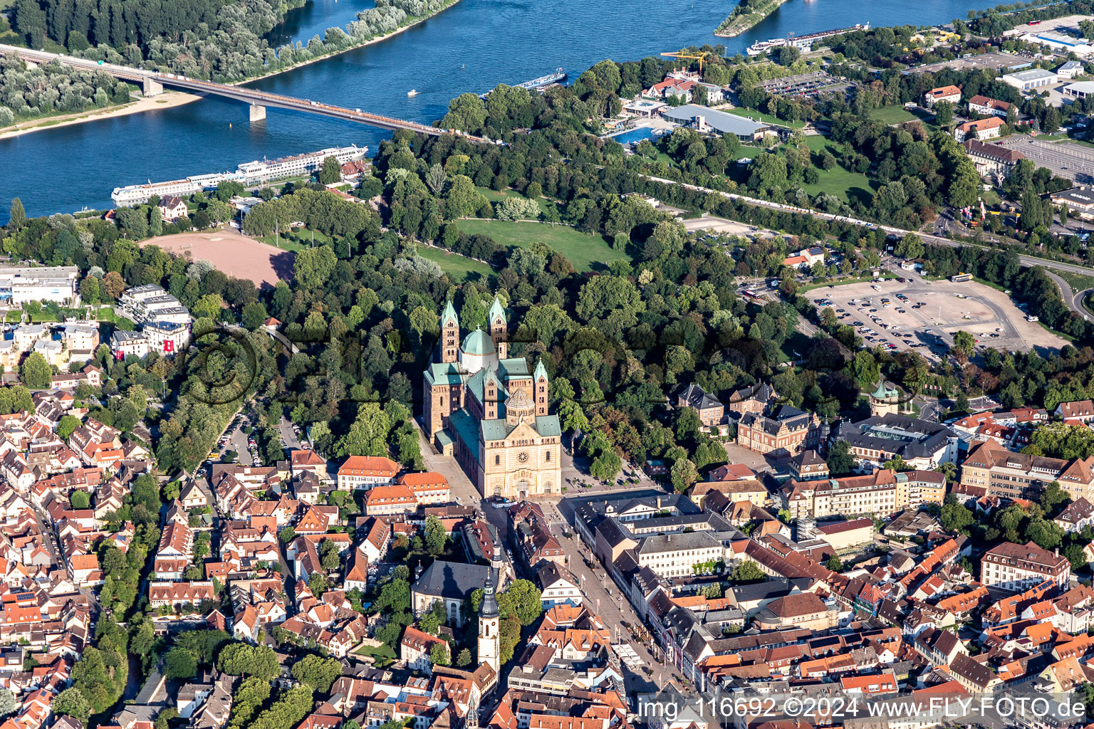 Romanic Cathedral Dom zu Speyer in Speyer in the state Rhineland-Palatinate, Germany