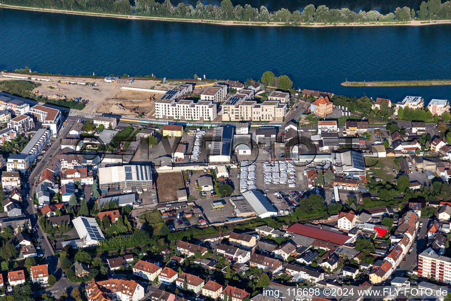 Residential construction project on the banks of the Rhine in Speyer: Alte Ziegelei / Franz-Kirmeier-Straße in Speyer in the state Rhineland-Palatinate, Germany viewn from the air