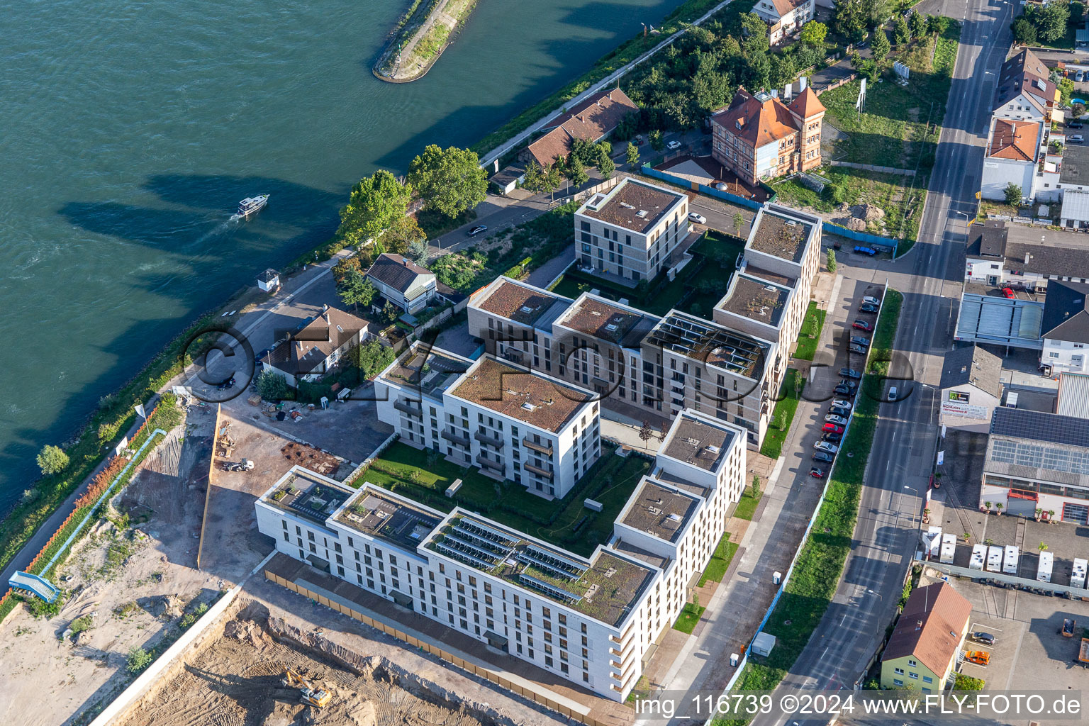 Residential construction project on the banks of the Rhine in Speyer: Alte Ziegelei / Franz-Kirmeier-Straße in Speyer in the state Rhineland-Palatinate, Germany from the drone perspective