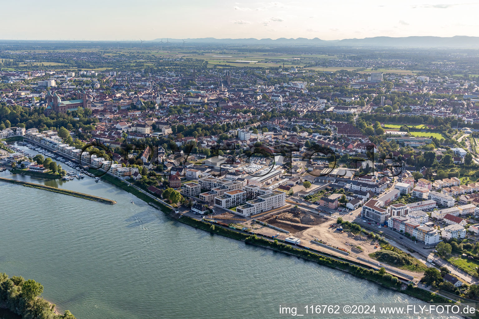 Residential project on the banks of the Rhine in Speyer: Alte Ziegelei / Franz-Kirmeier-Straße in Speyer in the state Rhineland-Palatinate, Germany seen from a drone