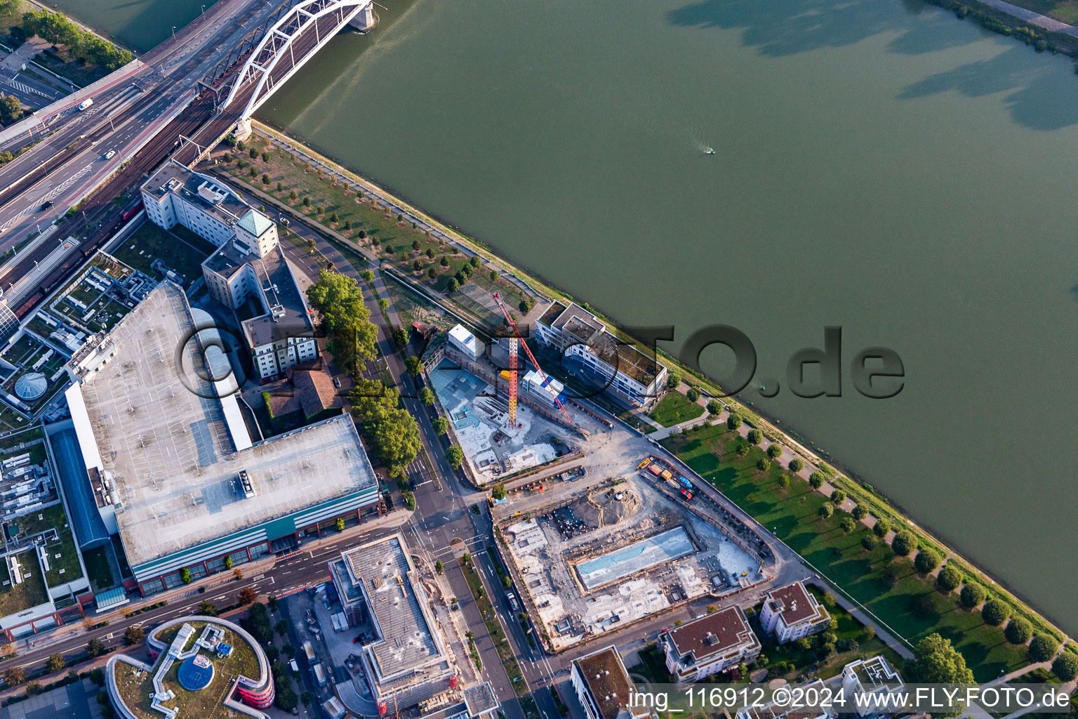 Aerial view of Konradadenauer Bridge for trains and B37 over the Rhine in the district Süd in Ludwigshafen am Rhein in the state Rhineland-Palatinate, Germany