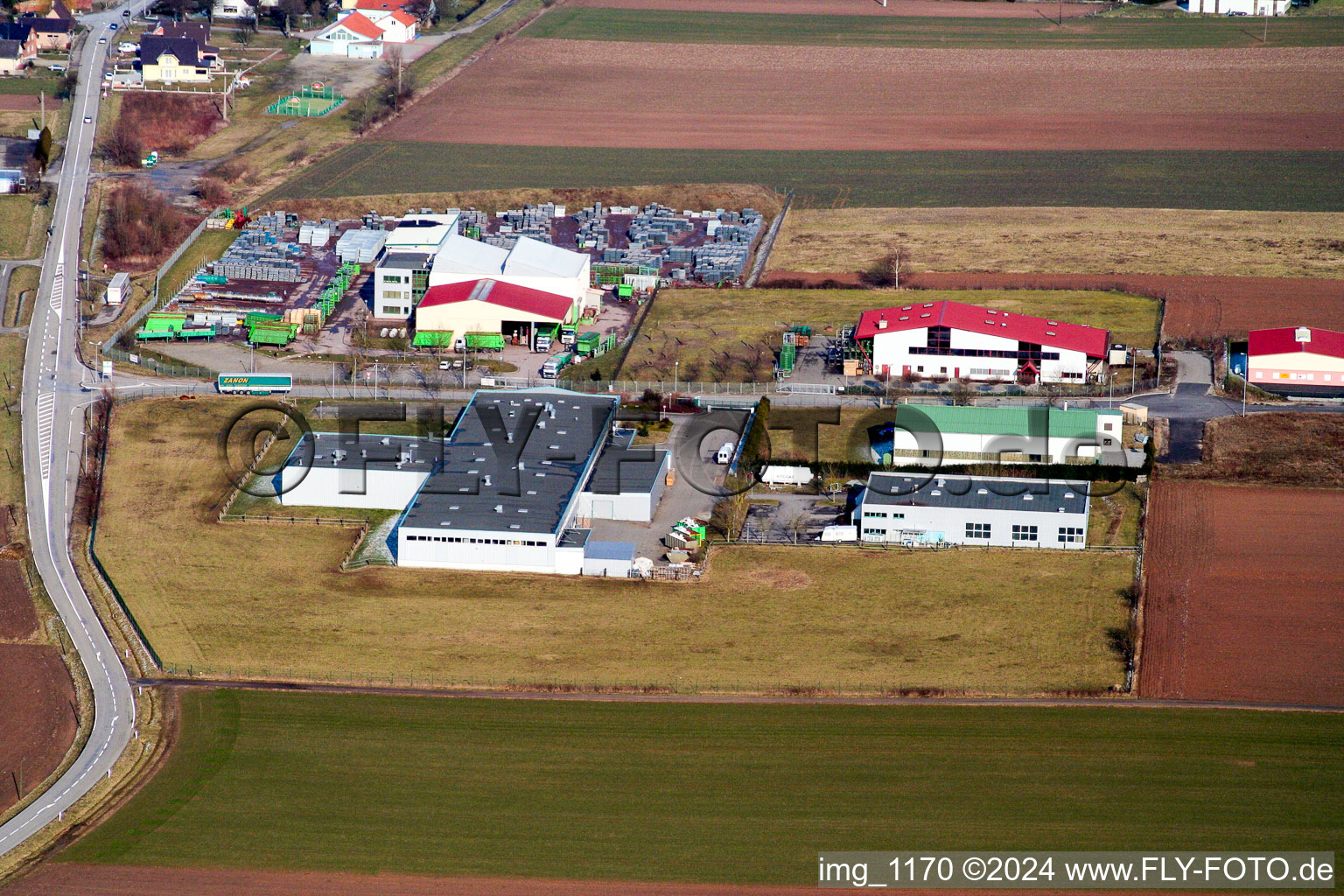 Scheibenhardt in Scheibenhard in the state Bas-Rhin, France seen from above