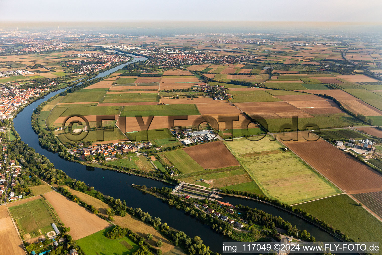 Neckar in the district Schwabenheim in Dossenheim in the state Baden-Wuerttemberg, Germany