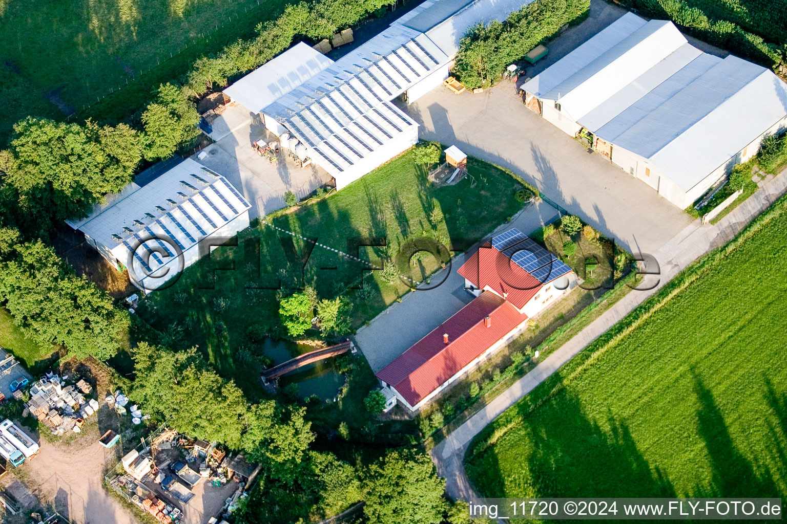 Aerial view of In the Rötzwiesen, Hof Fam. Kerth in the district Minderslachen in Kandel in the state Rhineland-Palatinate, Germany