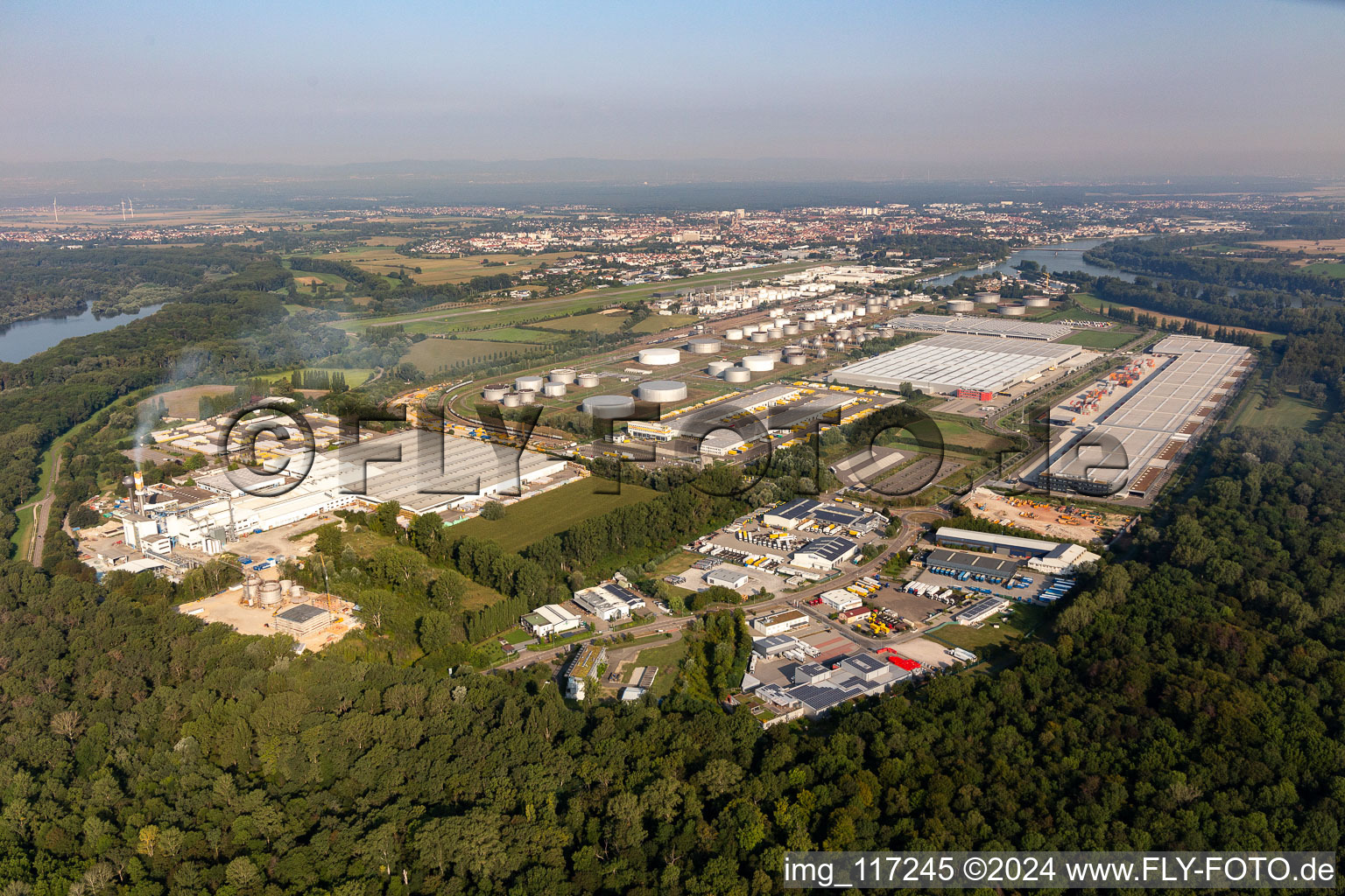 DHL, Mercedes-Benz in Speyer in the state Rhineland-Palatinate, Germany