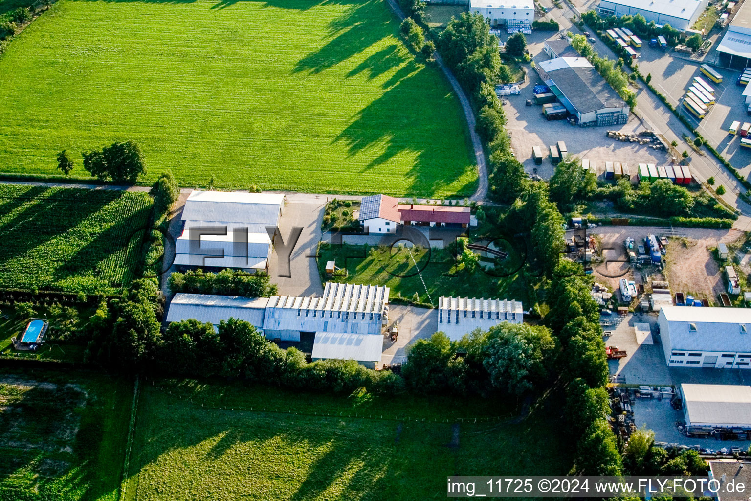 Oblique view of In the Rötzwiesen, Hof Fam. Kerth in the district Minderslachen in Kandel in the state Rhineland-Palatinate, Germany